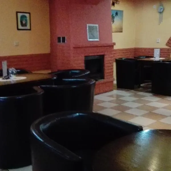 Turistická ubytovňa pri Slovenskej reštaurácii, ξενοδοχείο σε Brezno