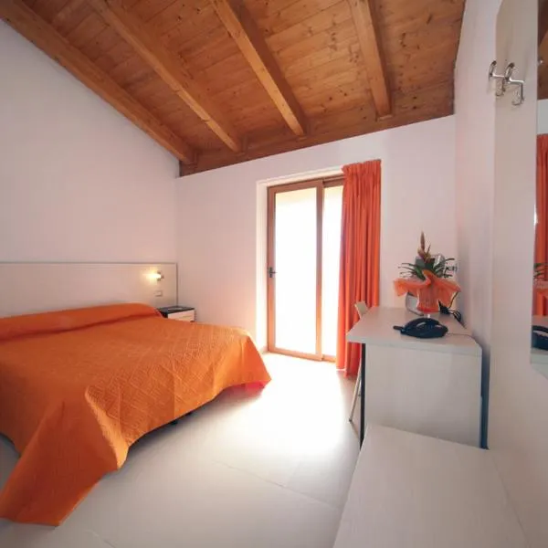 Hotel Incontro, hôtel à Peschici