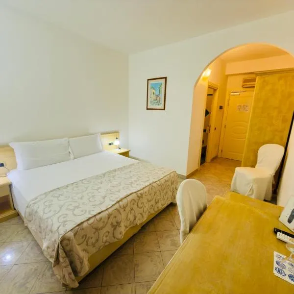 Hotel Stella 2000, отель в Ольбии