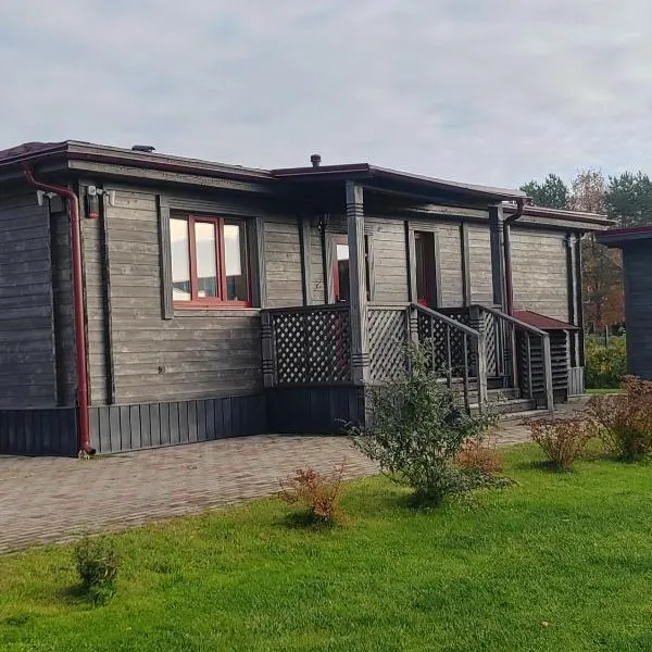 Family vacations house, hotel in Tīnūži