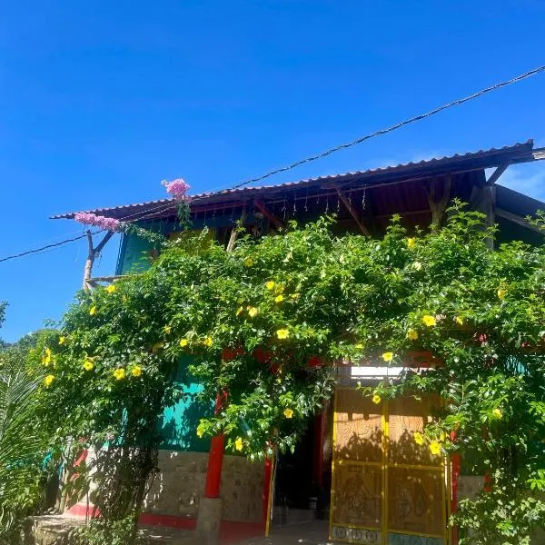 Posada Kauai La Casa de los Ancestros,位于莫科阿的酒店