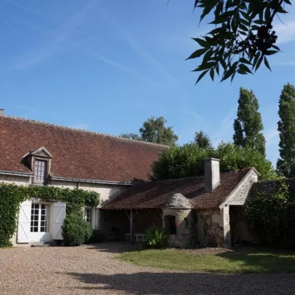Les Hauts de Chaume, Hotel in Génillé