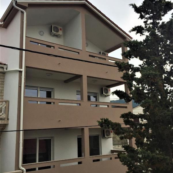 Apartments Orhideja