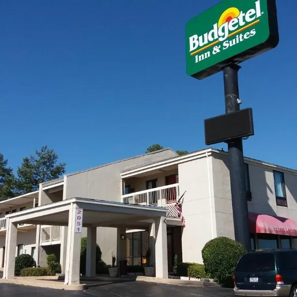 Budgetel Inn and Suites- FORT GORDON, hotel in Augusta
