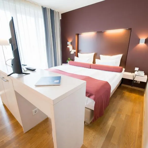 Nymphe Strandhotel & Apartments, hotel en Binz
