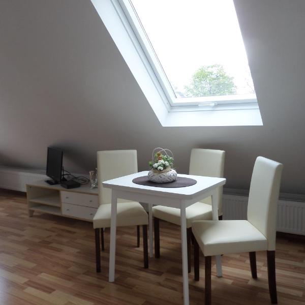 Flughafenapartement Sky View, Düsseldorf