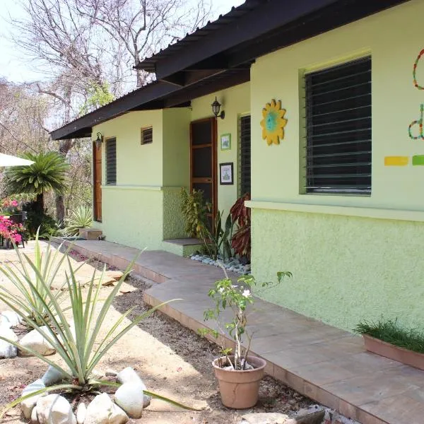Casa del Sol Bed and Breakfast, hótel í Contadora
