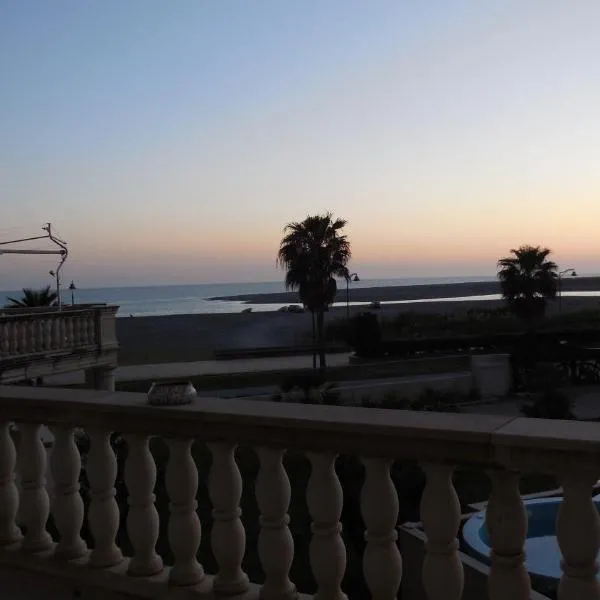 Hotel Marechiaro, hotel en Gizzeria