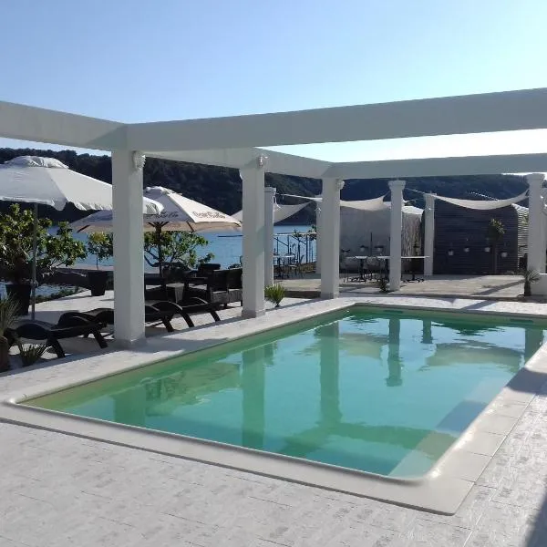 Guesthouse Raffaello, hotel v destinaci Kampor