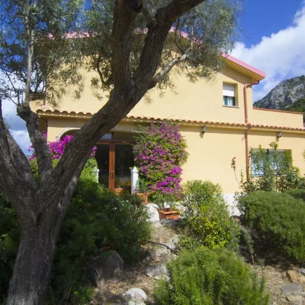 Agriturismo Sa Rocca, hôtel à Iglesias