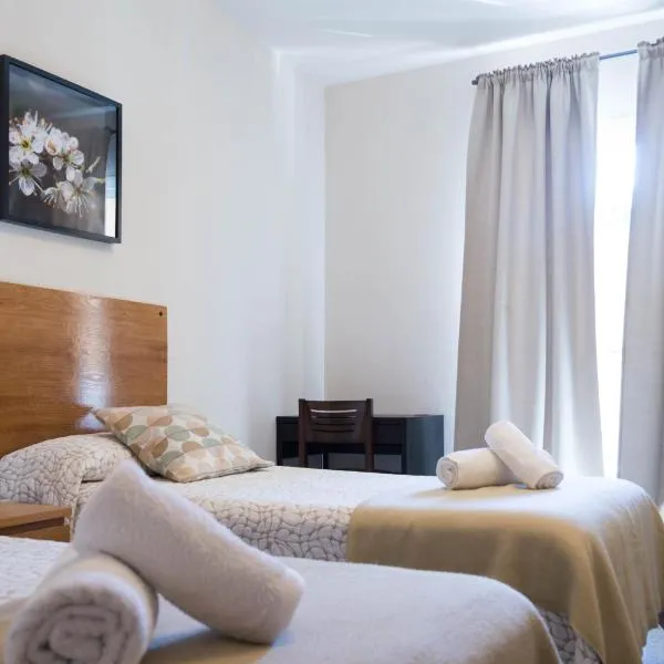 Hostal Alogar, hotel in Barcelona