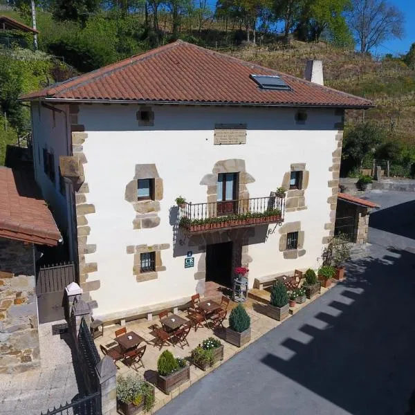 Batzarki, hotel v destinaci Avellaneda