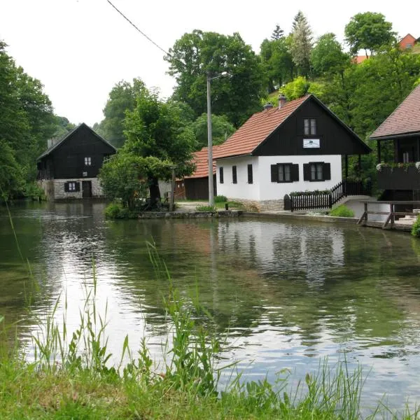 Holiday House Rastoke Pod Lipom, hotel in Slunj