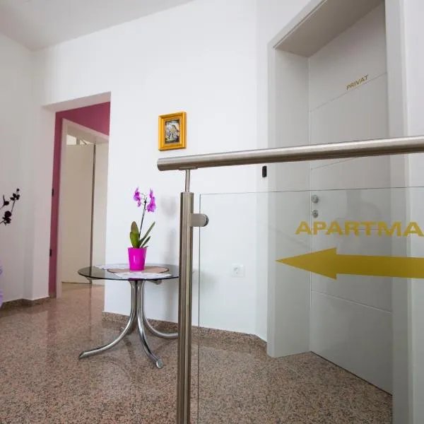 Apartma Grže, hotel v destinaci Postojna