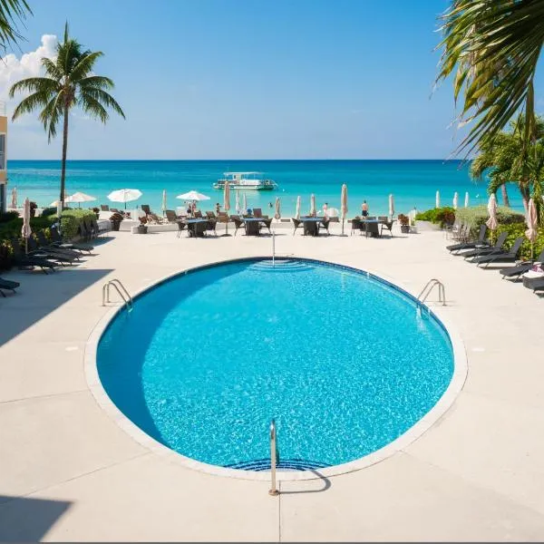 Regal Beach Club, ξενοδοχείο στη Τζωρτζ Τάουν