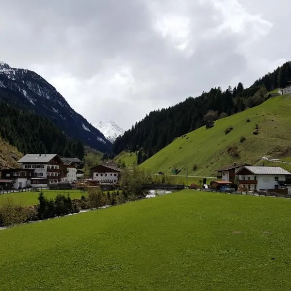 Gasperlerhof, hotel in Neustift im Stubaital