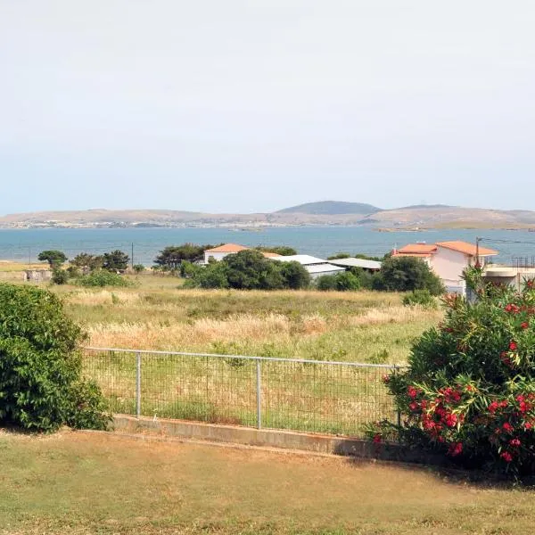 Studios Anastasia, hotel di Néa Koútali