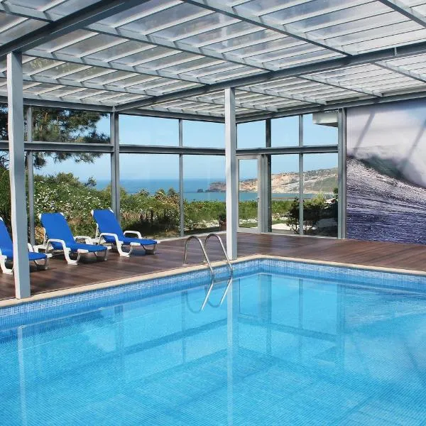 Hotel Miramar Sul, ξενοδοχείο στη Ναζαρέ