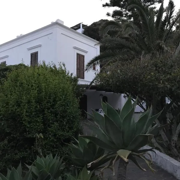 Casa Schicciola、ストロンボリのホテル