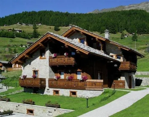Residence Lo Peyo, hotell sihtkohas Champoluc
