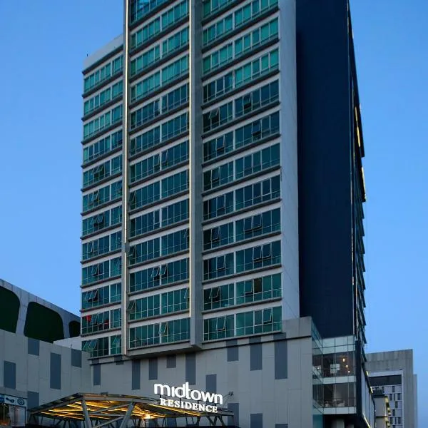 Midtown Residence Surabaya, hotel in Surabaya