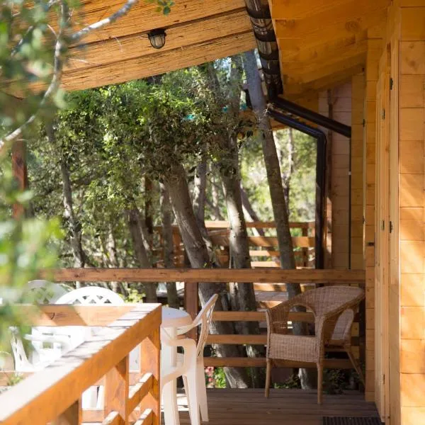 Elbadoc Camping Village, hotell sihtkohas Cavo