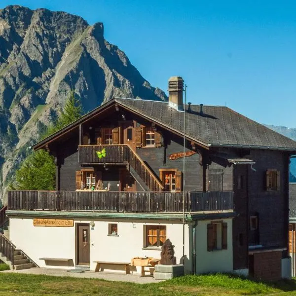 Gruppenhaus im Walliser Alpstyle, ξενοδοχείο σε Rosswald