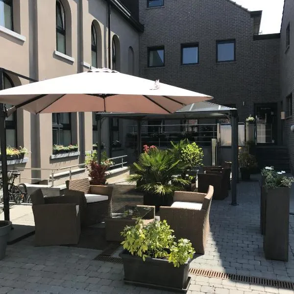 Hotel Saint Daniel, hotel v destinaci Péruwelz
