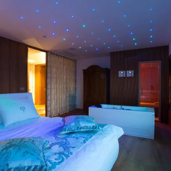 Villa EVA, hotel v destinaci Dobrovo