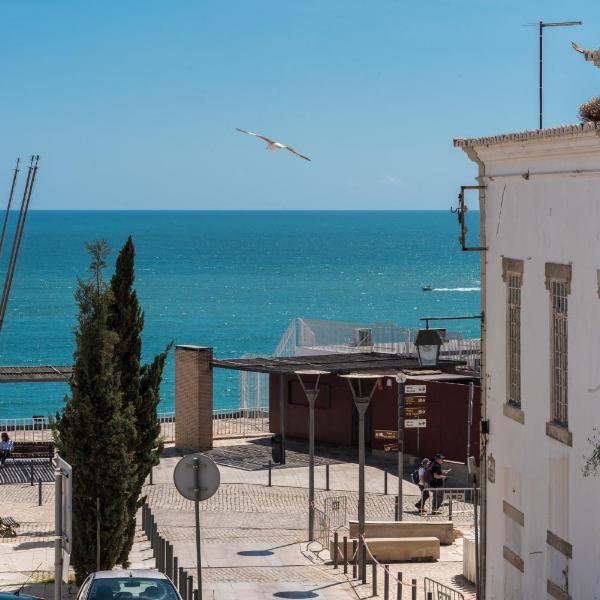 Albufeira Oldtown 330ft Beach Parking AC Wifi