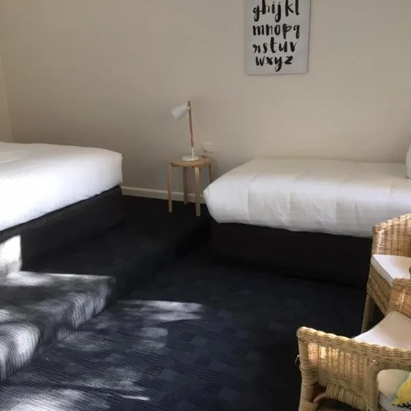 Corryong Hotel Motel, hotel in Corryong