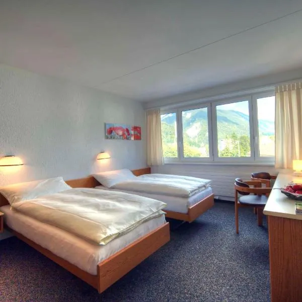 Hôtel Oasis, hotel in Moutier