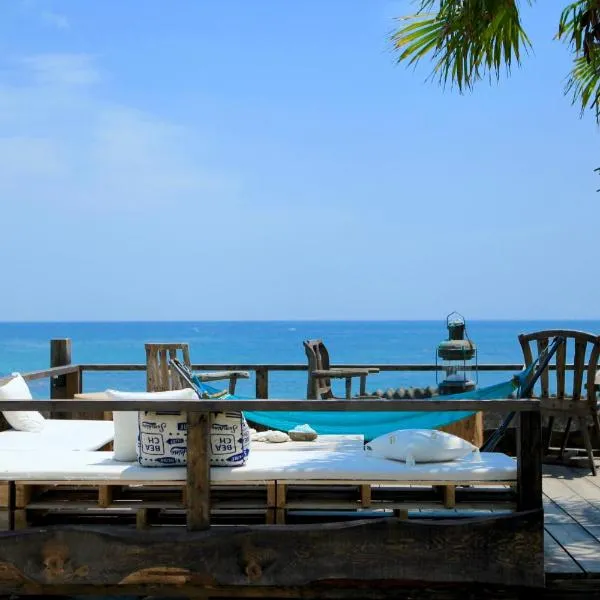 Shishikui에 위치한 호텔 PavilionSurf&Lodge