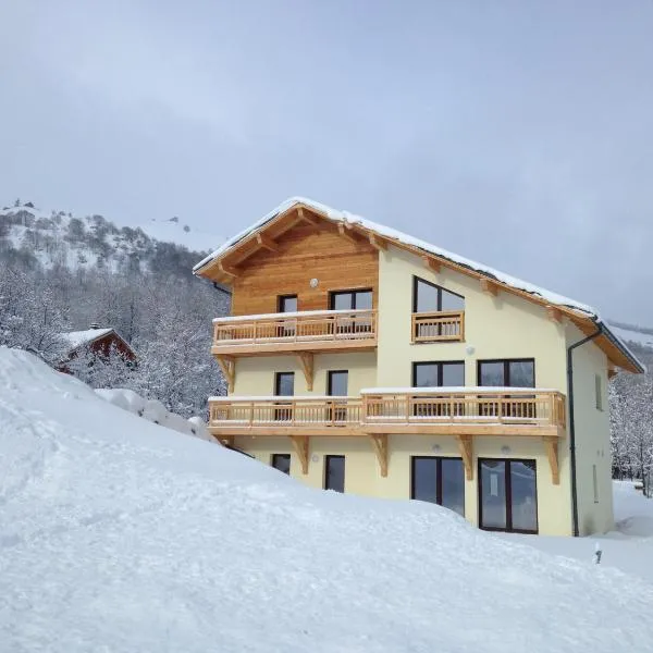 Les Chalets Du Grand Galibier, хотел в Валоар