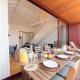 LovelyStay - Top Floor Balcony Apartment Oporto - Foto 1