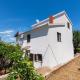 Apartments by the sea Okrug Gornji, Ciovo - 6078, Trogir (fotografie 3)