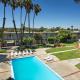 Golden Sails Hotel, Long Beach