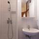 Selce Beachfront Apartment with Sea View, Terrace & Parking, Selce (foto 10)