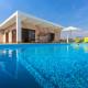 Villa Longfield-private heated pool, sauna, air-conditioned, Dugopolje - Fotografie 1