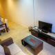 Fantastic View 2BR Apartment at FX Residence Sudirman By Travelio Giacarta - Foto 3