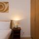 Bright and Spacious 1 Bedroom Apartment in the Heart of Kensington, Лондон - Фото 3