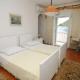 Apartments by the sea Zaklopatica, Lastovo - 8357, Lastovo (Foto 4)