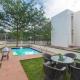 StayVista's Greenwoods Villa 7 - City-Center Villa with Private Pool, Terrace, Lift & Ping-Pong Table, Лонавала - Фото 4