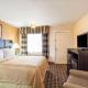 Travelodge by Wyndham South Burlington, Burlington (photo 10)