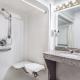 Super 8 by Wyndham Cleveland TX, Cleveland (fotografie 9)