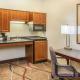 Hawthorn Extended Stay by Wyndham Bloomington, Bloomington - Fotografie 3