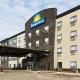 Days Inn by Wyndham Calgary North Balzac, Balzac - Fotografie 1