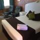 Miles Outback Motel, Miles (foto 5)