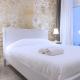 Ausone Beautiful loft apartment in historical center + terrace and parking Bordeaux - Photo 4
