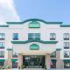Wingate by Wyndham Niagara Falls - Foto 1